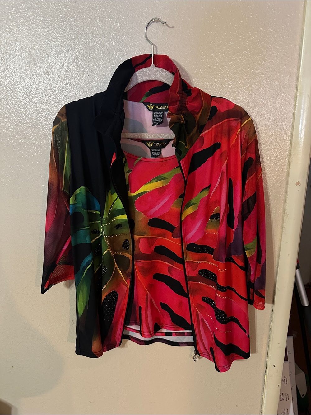 Valentina Red, green & Black Zip-Front Floral Print Jacket
